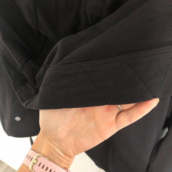 Black Lululemon Wrap Hoody - Picture 13 of 13